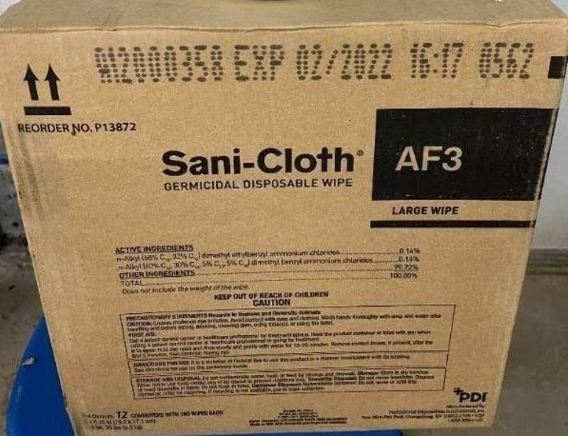 Actual lot photo: Lot 25 — PDI Sani-Cloth AF3 wipes, expired
