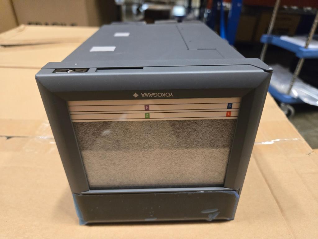 Actual lot photo: Lot 1083 — Yokogawa Chart Recorder